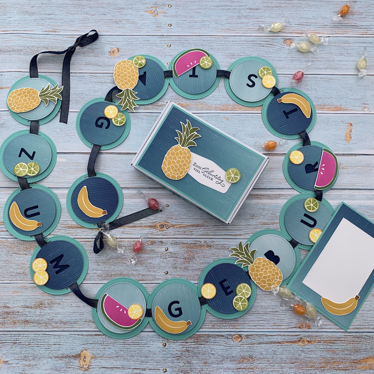 Farbfantasie Wimpel 6.jpeg